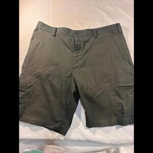 Mens Gray Nike Golf Shorts Size: 36